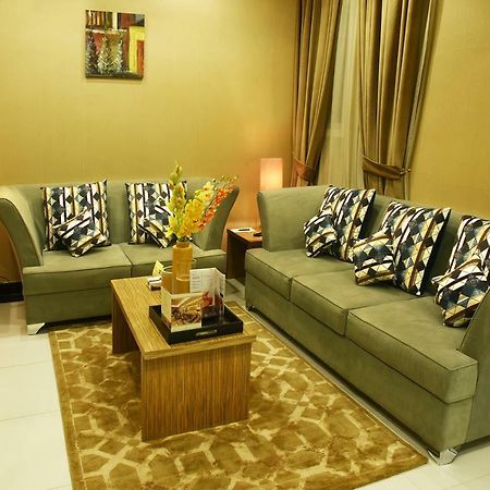 ריאד Clemence Suites מראה חיצוני תמונה